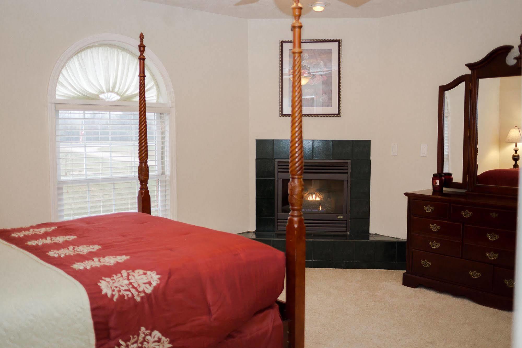 شقة Lafayette Grand Manor Waynesville المظهر الخارجي الصورة
